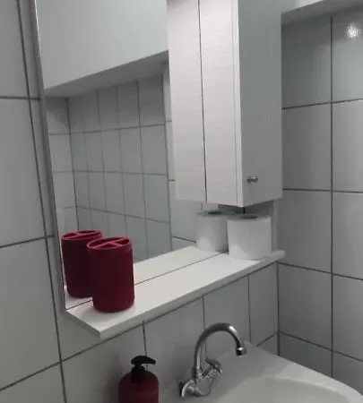 Argo Lejlighed Néoi Póroi